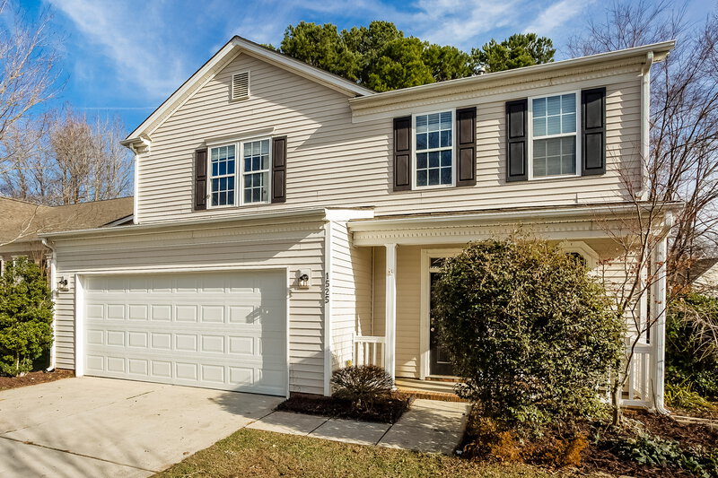 2,040/Mo, 1525 Bucklebury Court Charlotte, NC 28269 Front View 2