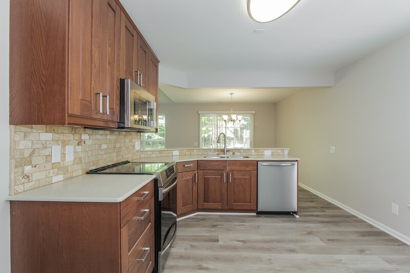 1,955/Mo, 1506 Rumstone Ln Charlotte, NC 28262 Kitchen View 2