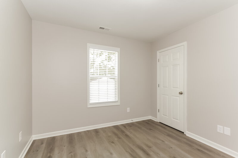 1,830/Mo, 2707 Oasis Ln Charlotte, NC 28214 Bedroom View