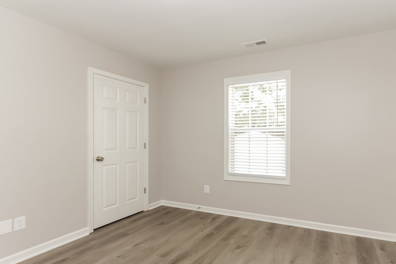 1,830/Mo, 2707 Oasis Ln Charlotte, NC 28214 Bedroom View 2