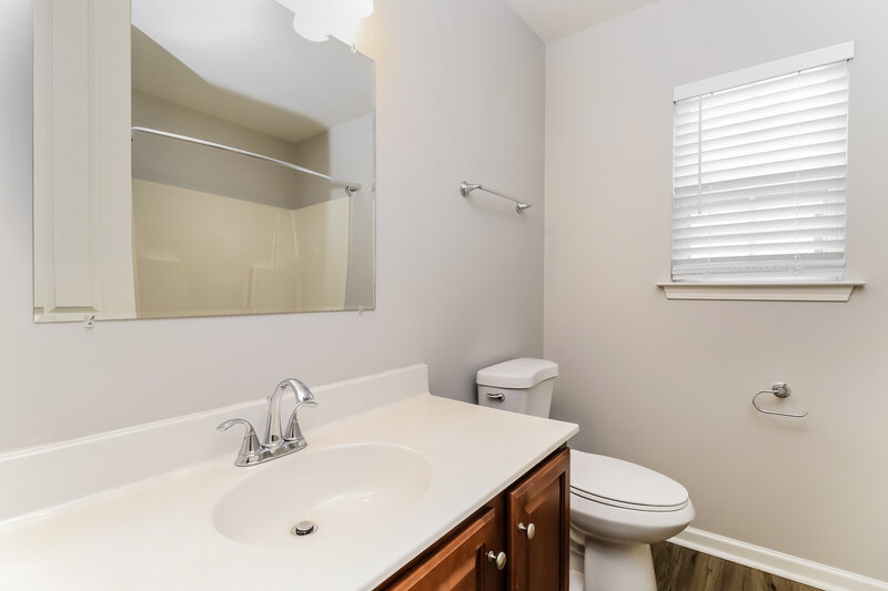 2,615/Mo, 3513 Tybee Dr Fort Mill, SC 29715 Bathroom View
