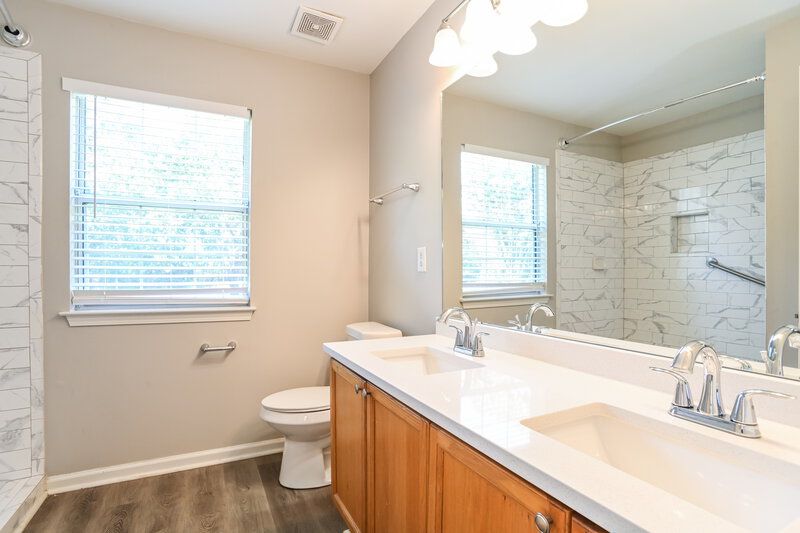 1,840/Mo, 3705 Arthur St Indian Trail, NC 28079 Main Bathroom View