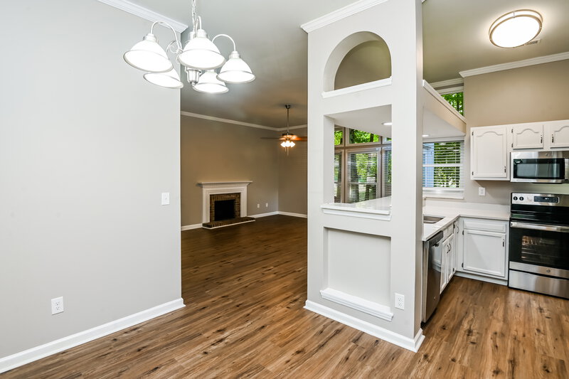 1,975/Mo, 10135 Elsenham Ln Charlotte, NC 28269 Floorplan View 2