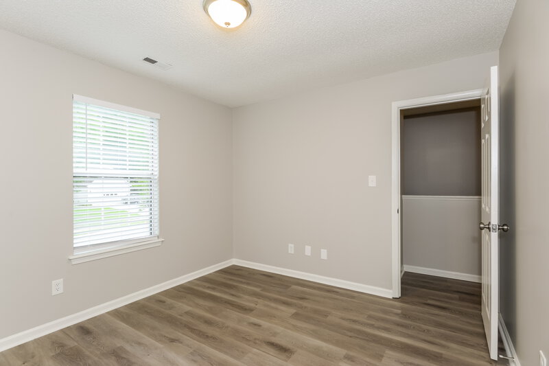 1,700/Mo, 2212 Sloan Dr Charlotte, NC 28208 Bedroom View