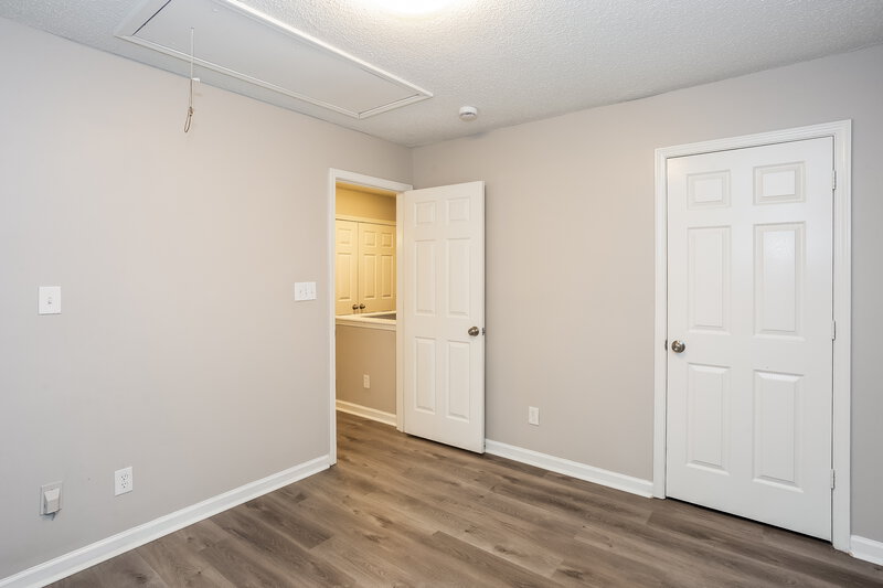 2,070/Mo, 10316 Gold Pan Rd Charlotte, NC 28215 Bedroom View 2