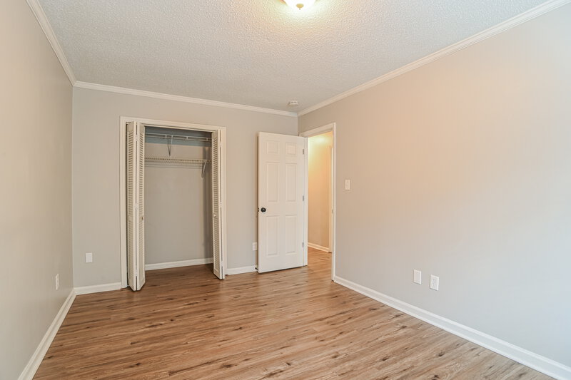 2,070/Mo, 7317 Rockwood Forest Ln Charlotte, NC 28212 Bedroom View 3