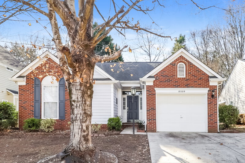 1,815/Mo, 10509 Brawley Ln Charlotte, NC 28215 External View
