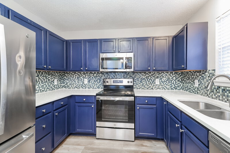 1,815/Mo, 10509 Brawley Ln Charlotte, NC 28215 Kitchen View