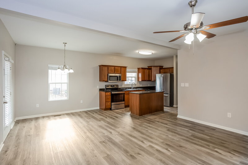 1,615/Mo, 149 High Bluff Cir Mooresville, NC 28115 Dining Room View