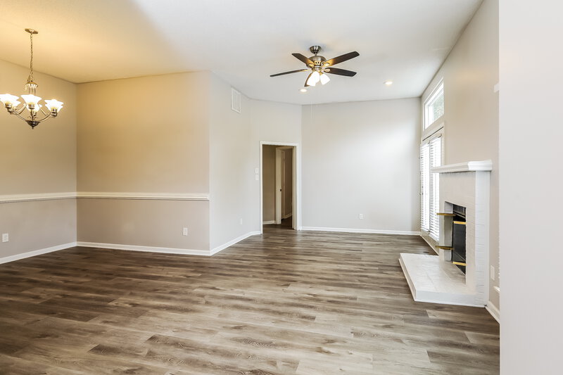 1,910/Mo, 13839 Poppleton Ct Charlotte, NC 28273 Living Room View