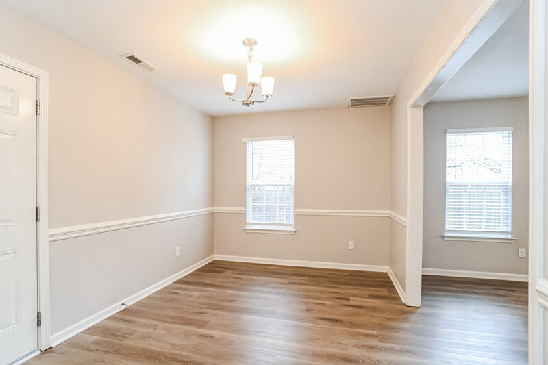 1,845/Mo, 2449 Reid Oaks Dr Charlotte, NC 28208 Dining Room View