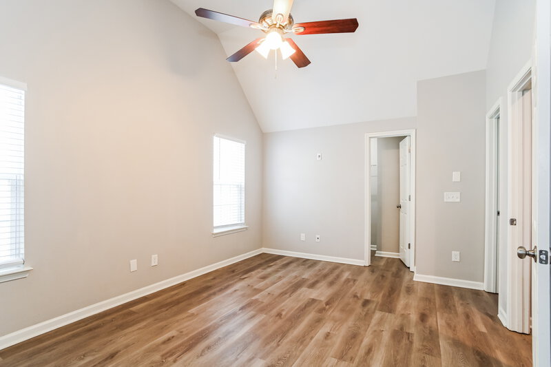 1,845/Mo, 2449 Reid Oaks Dr Charlotte, NC 28208 Main Bedroom View 2