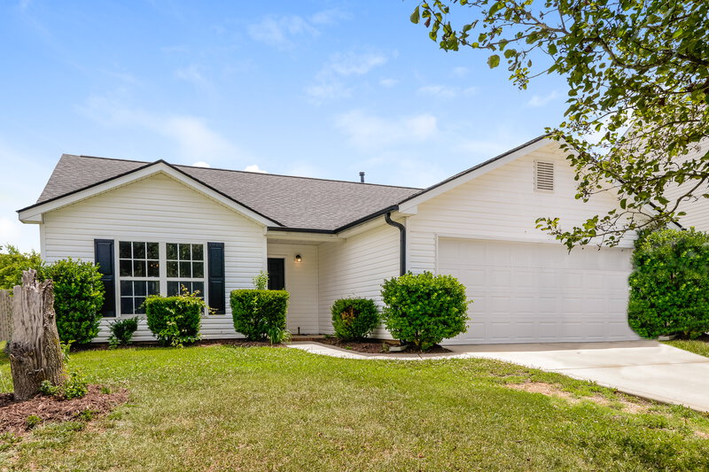 1,785/Mo, 1108 Jordans Pond Ln Charlotte, NC 28214 External View