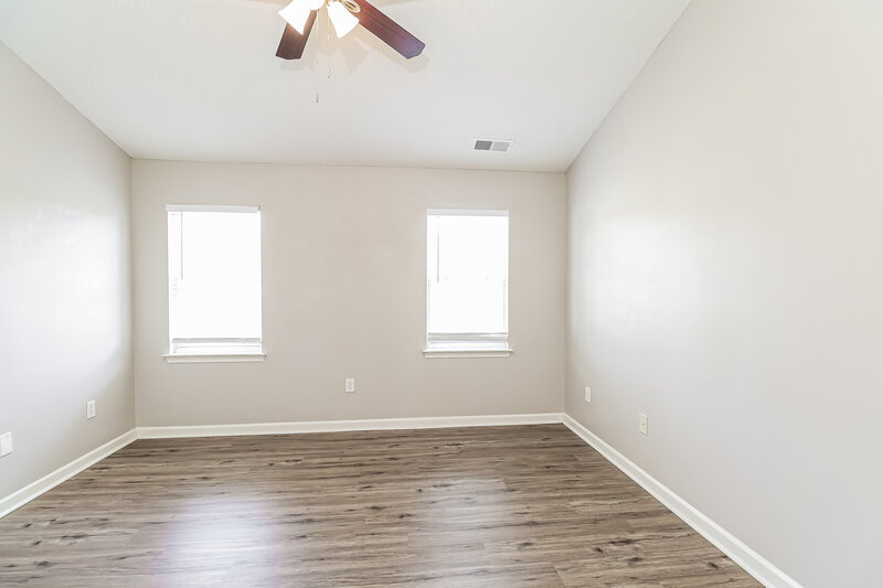 2,120/Mo, 112 Bluffton Rd Mooresville, NC 28115 Main Bedroom View