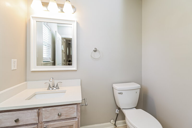 2,120/Mo, 112 Bluffton Rd Mooresville, NC 28115 Bathroom View