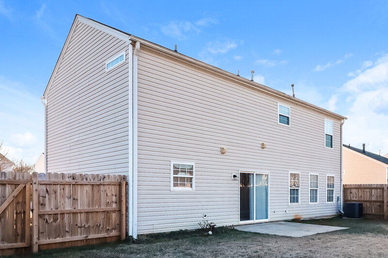 2,270/Mo, 12041 Serenade Ct Charlotte, NC 28215 Rear View 3