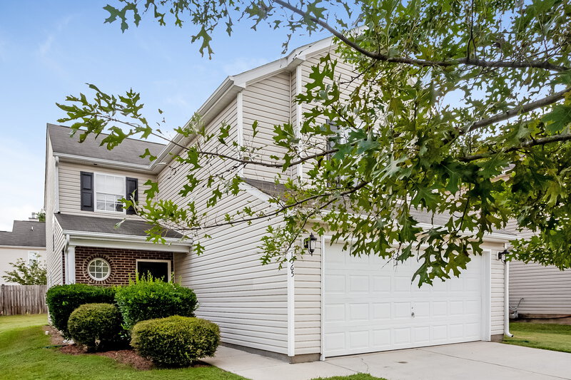 2,195/Mo, 1565 Kindred Cir NW Concord, NC 28027 Front View 2