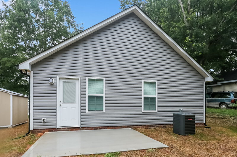 1,810/Mo, 345 Pecan Ct SW Concord, NC 28025 Rear View