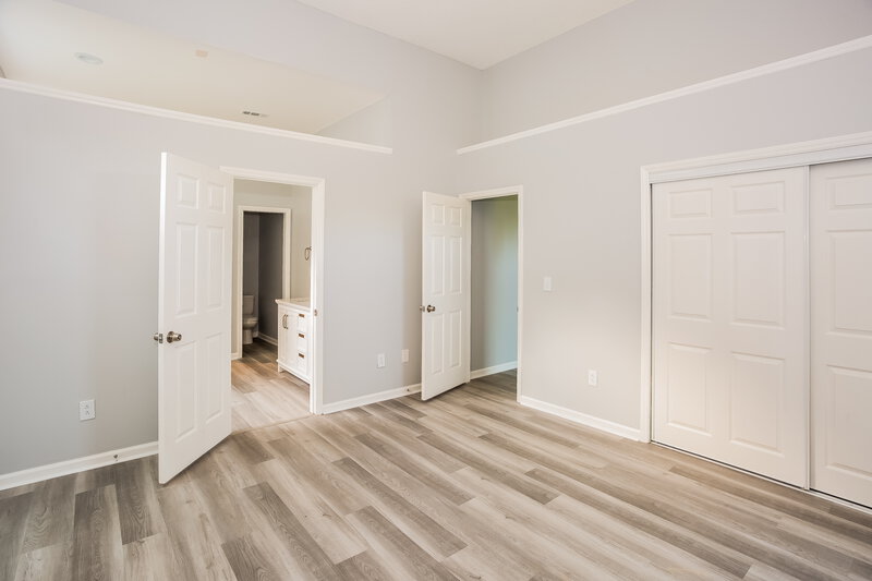 2,660/Mo, 6115 Sunstone Dr Charlotte, NC 28269 Main Bedroom View