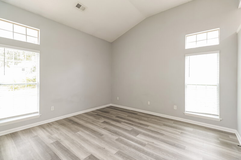 1,980/Mo, 6115 Sunstone Dr Charlotte, NC 28269 Main Bedroom View