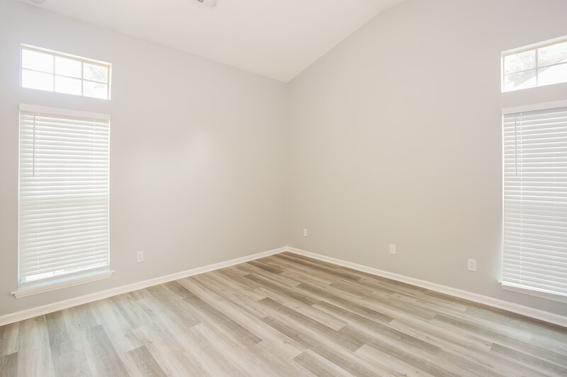 2,660/Mo, 6115 Sunstone Dr Charlotte, NC 28269 Main Bedroom View 2