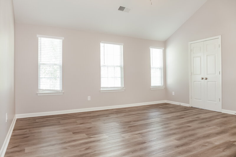 1,875/Mo, 532 Moss Stream Ln Charlotte, NC 28214 Main Bedroom View