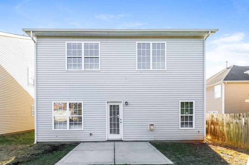 2,080/Mo, 5109 Livermore Ln Charlotte, NC 28227 Rear View