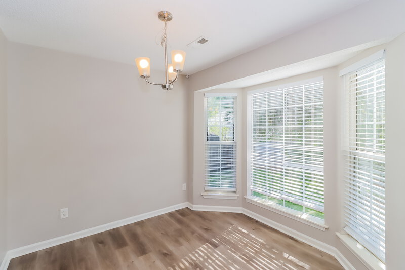 1,945/Mo, 10404 Milstead Ct Charlotte, NC 28215 Dining Room View