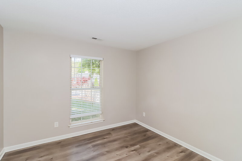 1,945/Mo, 10404 Milstead Ct Charlotte, NC 28215 Bedroom View