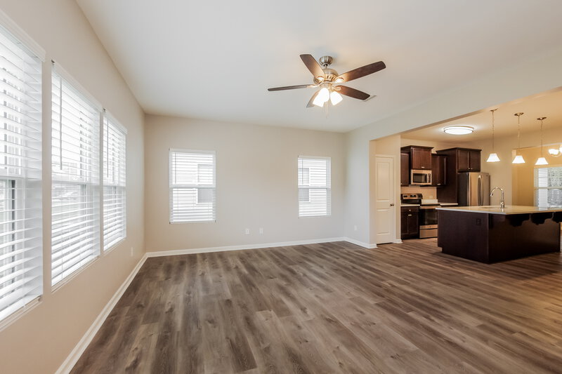 1,800/Mo, 4014 Tersk Dr Midland, NC 28107 Living Room View 2