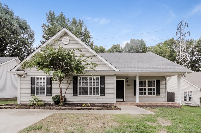 1,775/Mo, 6127 Country Walk Dr Charlotte, NC 28212 Front View