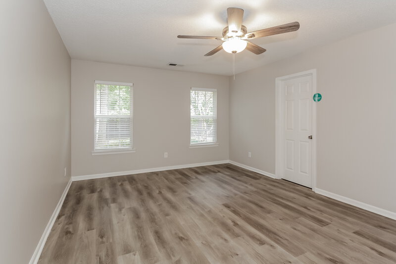 1,775/Mo, 6127 Country Walk Dr Charlotte, NC 28212 Main Bedroom View 2