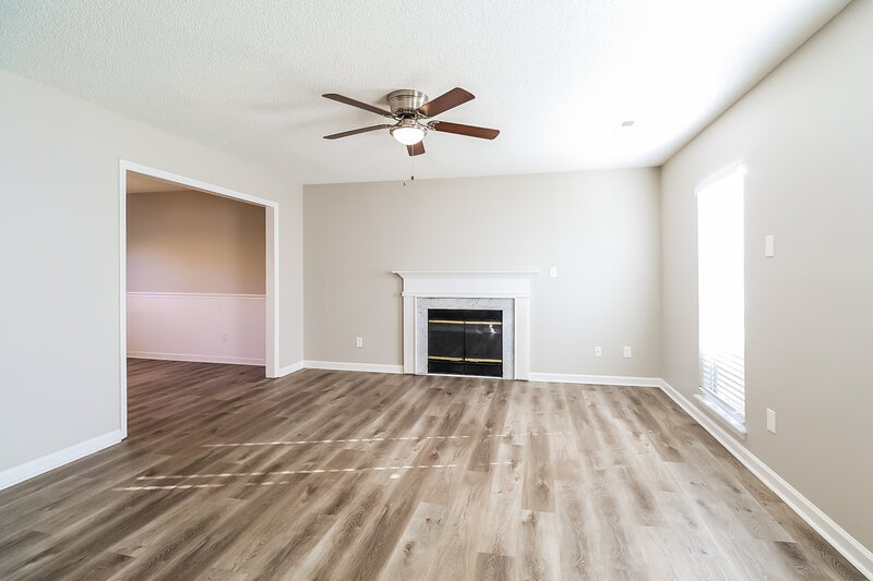 1,965/Mo, 9817 Ashley Farm Dr Matthews, NC 28105 Living Room View