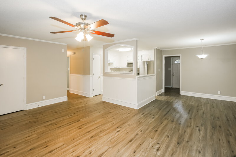 1,850/Mo, 206 Bridge St Lowell, NC 28098 Living Room View 2