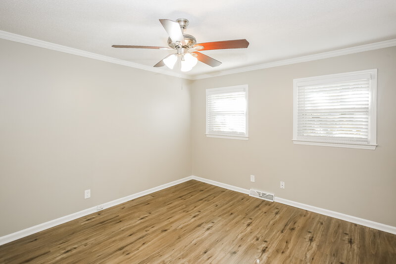 1,850/Mo, 206 Bridge St Lowell, NC 28098 Main Bedroom View 2