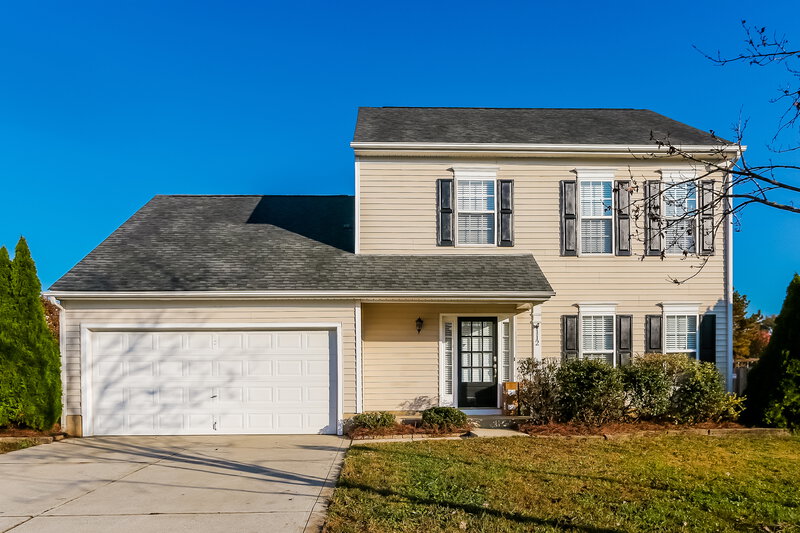1,870/Mo, 112 Barrington Dr Mount Holly, NC 28120 External View