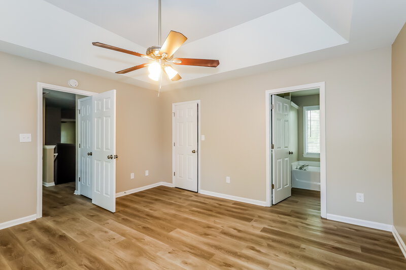 2,130/Mo, 8313 Poplar Grove Cir Waxhaw, NC 28173 Main Bedroom View