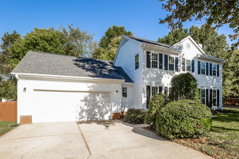 2,025/Mo, 1833 Middlebury Ct Kannapolis, NC 28081 Front View
