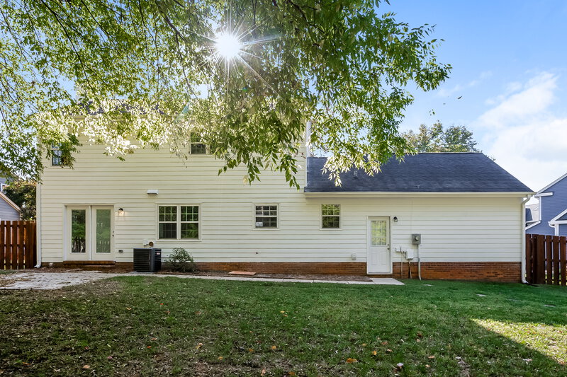 2,025/Mo, 1833 Middlebury Ct Kannapolis, NC 28081 Rear View