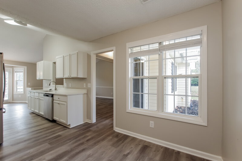 1,910/Mo, 2133 Millstone Ln Monroe, NC 28112 Breakfast Nook View
