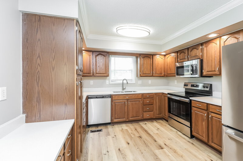 2,245/Mo, 2032 Pine Needle Ct Gastonia, NC 28056 Kitchen View 2