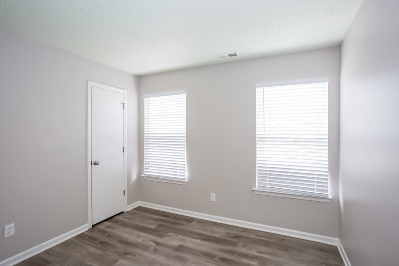 1,860/Mo, 10708 Greatford Ct Charlotte, NC 28215 Bedroom View