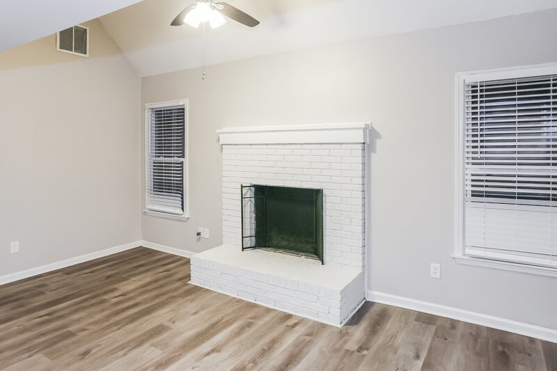 1,755/Mo, 7115 Casual Corner Ln Mint Hill, NC 28227 Living Room View