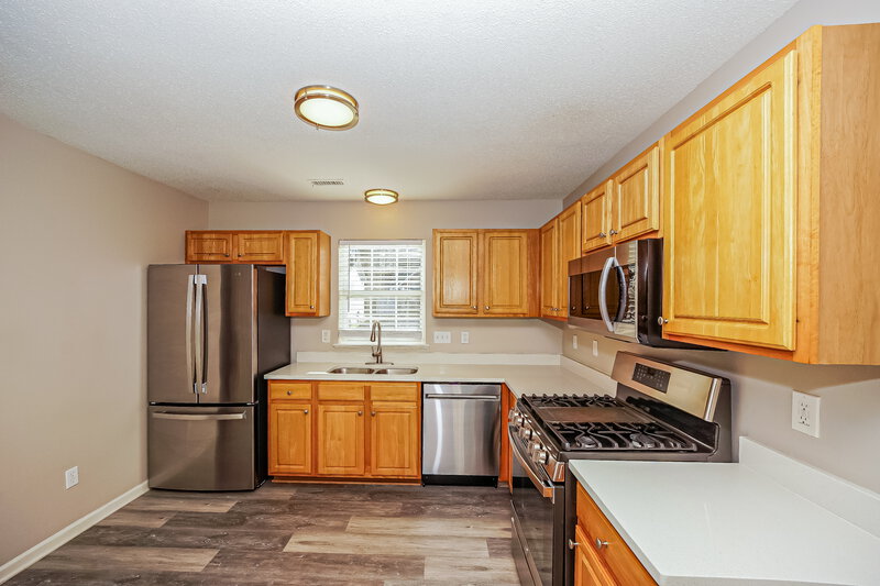 1,680/Mo, 2007 Duke Adam St Kannapolis, NC 28083 Kitchen View