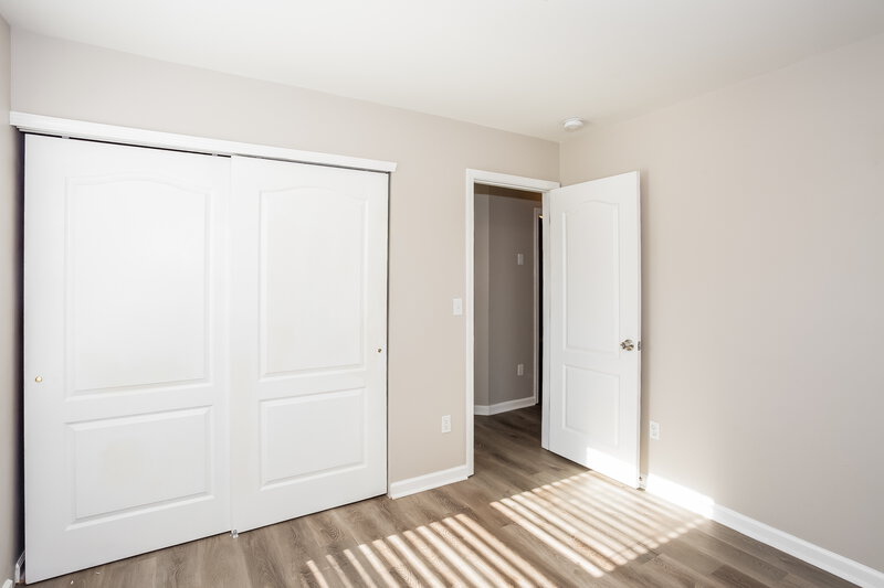 1,830/Mo, 10811 Carstairs St Charlotte, NC 28213 Bedroom View 3