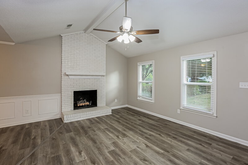 1,910/Mo, 8717 Kishorn Ct Charlotte, NC 28215 Living Room View