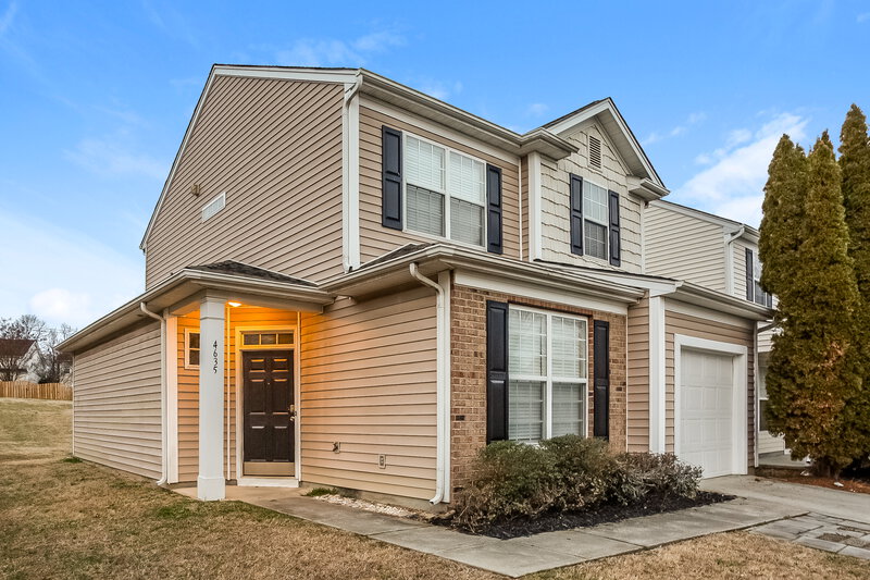 1,875/Mo, 4635 Abercromby Street Charlotte, NC 28213 Front View 2