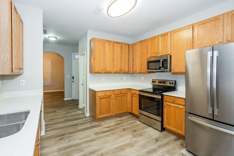 1,875/Mo, 4635 Abercromby Street Charlotte, NC 28213 Kitchen View