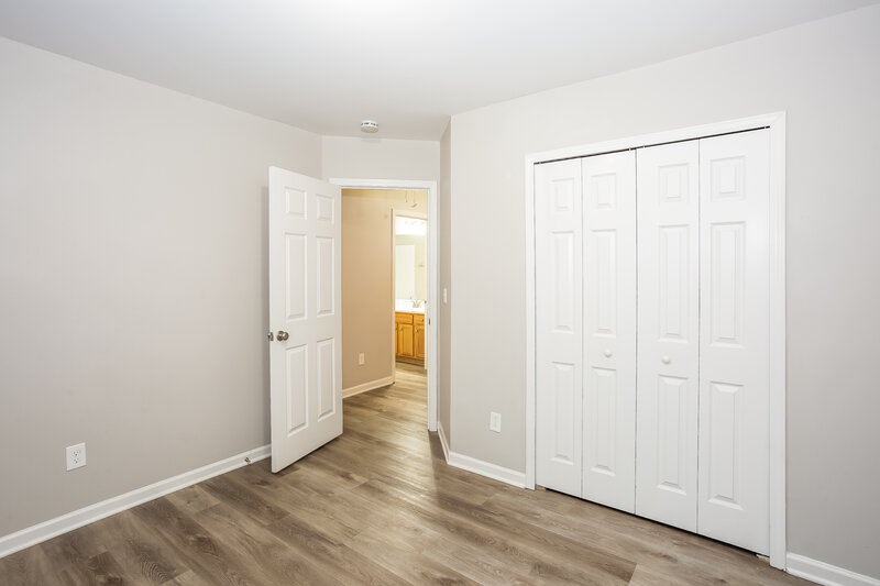 1,875/Mo, 4635 Abercromby Street Charlotte, NC 28213 Bedroom View 4