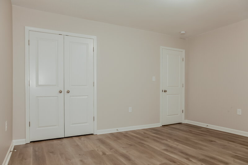 2,065/Mo, 1924 Eastway Dr Dallas, NC 28034 Bedroom View